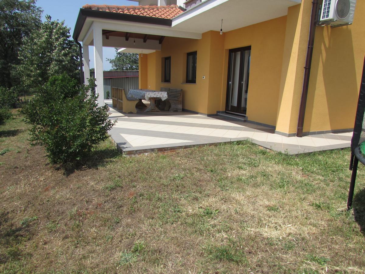 Apartments Goga Umag Exterior photo