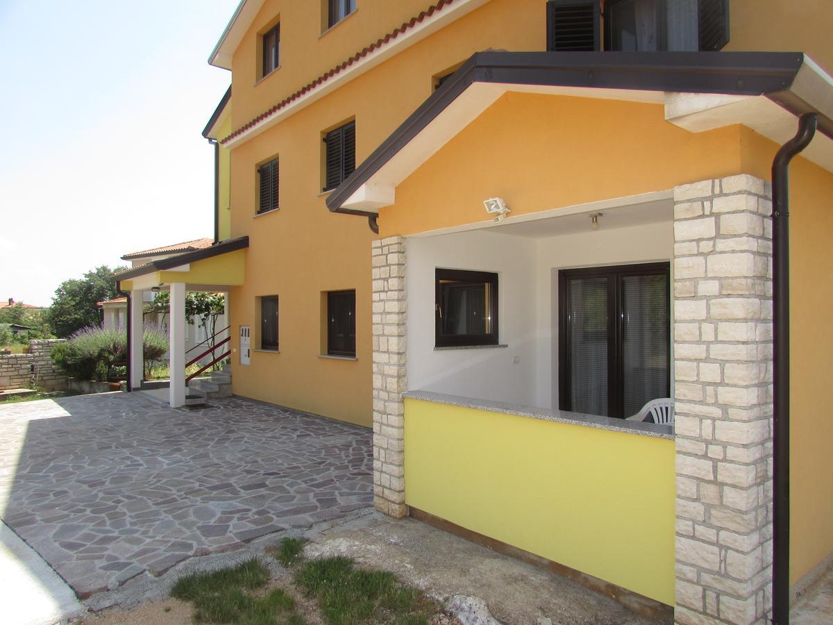 Apartments Goga Umag Exterior photo