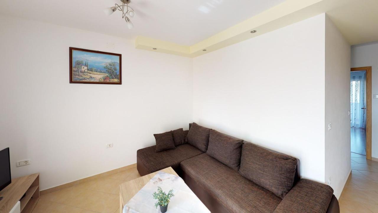 Apartments Goga Umag Exterior photo