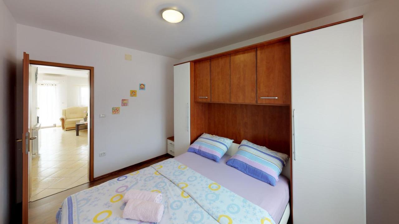 Apartments Goga Umag Exterior photo